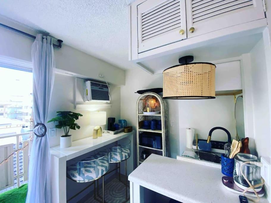 Seashore Waikiki Studio 1 Block From A Beach No Resort Fees Χονολουλού Εξωτερικό φωτογραφία